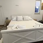 Apartment Tokis