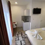Apartment Tokis