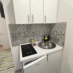 Tokis Apartment *