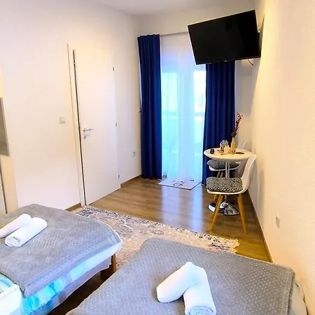 Tokis * Mrkonjic Grad