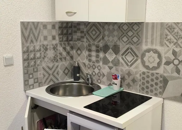 Tokis * Mrkonjic Grad